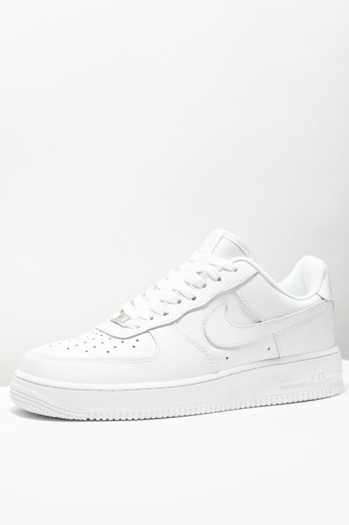 nike-air-force-nizkie-belyj-leto-0.jpg